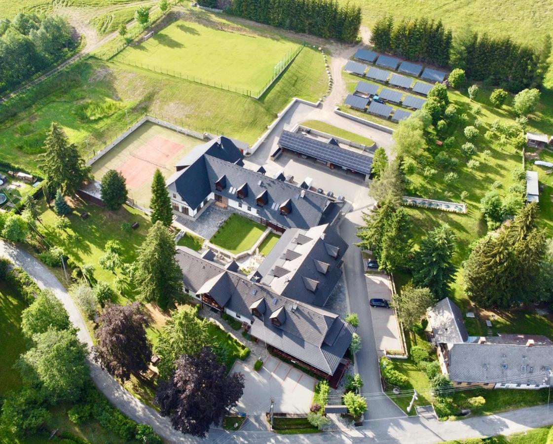 Wellness Hotel Holzberg Suchá Rudná المظهر الخارجي الصورة